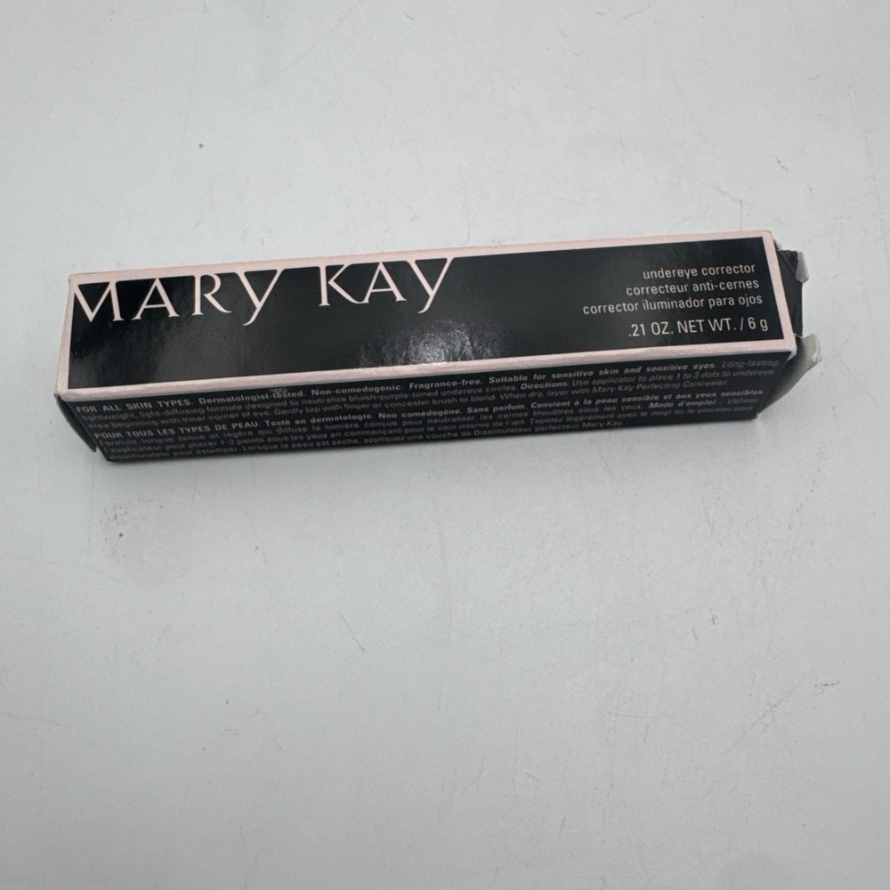 Mary Kay Undereye Corrector 092185 New In Box DISCONTINUED